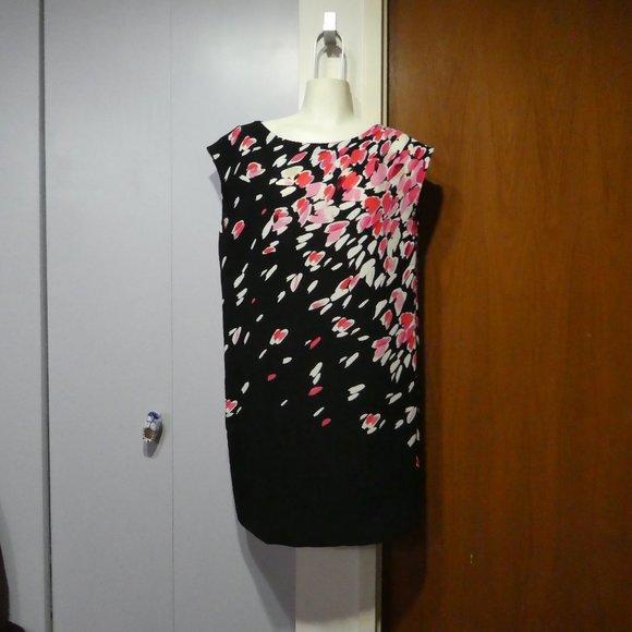 Offers Welcomed! Ann Taylor LOFT Black Floral Shift Dress - Size Small - Picture 2 of 6